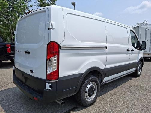 Oxford White Clearcoat 2025 Ford Transit-150