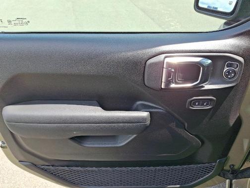 2025 Jeep Wrangler 4xe Sport