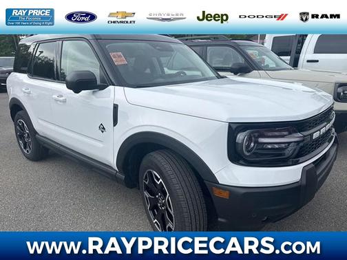 Oxford White 2025 Ford Bronco Sport Outer Banks
