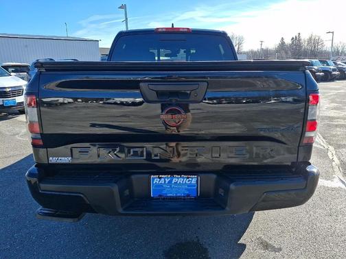 2024 Nissan Frontier PRO-4X