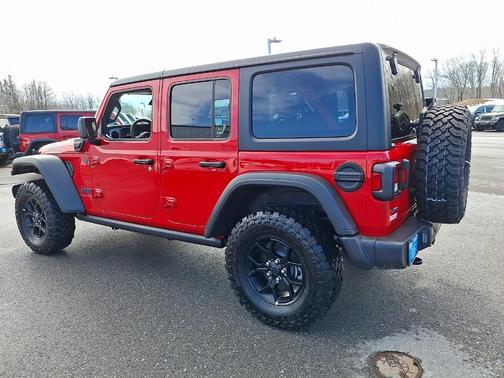 2025 Jeep Wrangler 4xe Sport