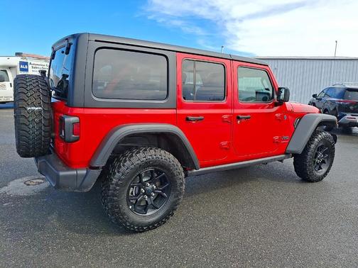 2025 Jeep Wrangler 4xe Sport