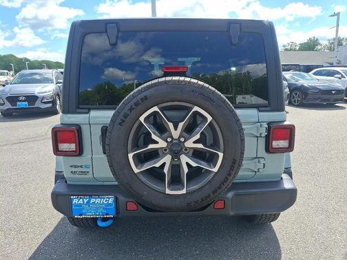 Earl Clearcoat 2024 Jeep Wrangler 4xe Sport