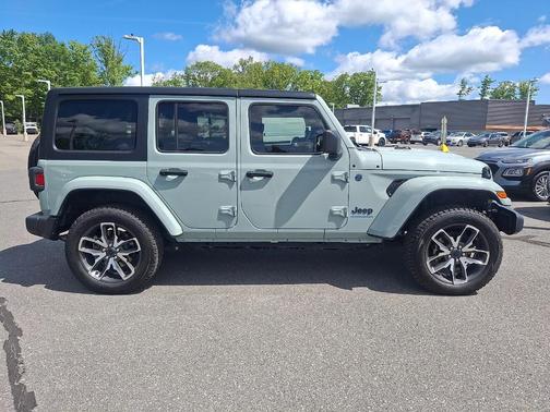 Earl Clearcoat 2024 Jeep Wrangler 4xe Sport
