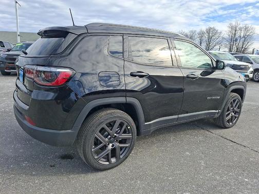 2026 Jeep Compass Limited Altitude