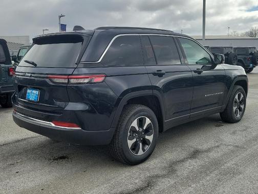 2024 Jeep Grand Cherokee 4xe Base
