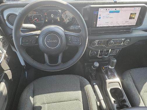 2024 Jeep Gladiator Sport