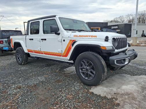 2024 Jeep Gladiator Sport