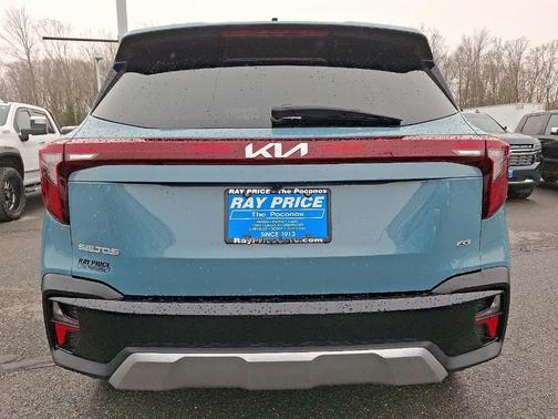 2024 Kia Seltos EX