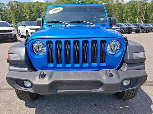 2022 Jeep Wrangler Unlimited Sport