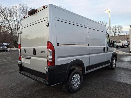 2026 RAM ProMaster 1500 Base