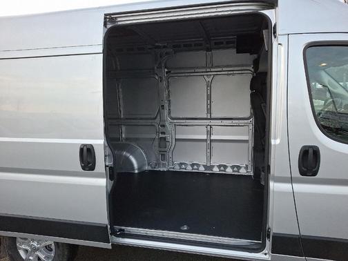 Bright Silver Clearcoat Metallic 2026 RAM ProMaster 1500 Base