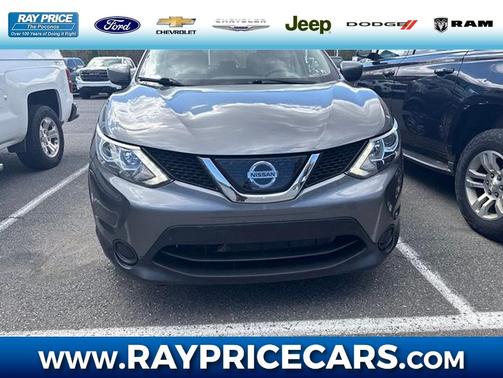 Gun Metallic 2019 Nissan Rogue Sport S