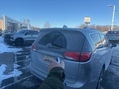 2017 Chrysler Pacifica Limited