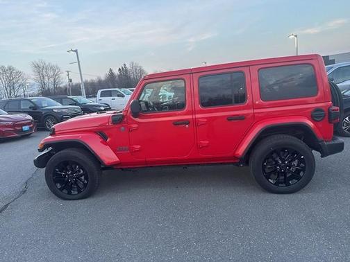 Firecracker Red Clearcoat 2025 Jeep Wrangler 4xe Sahara