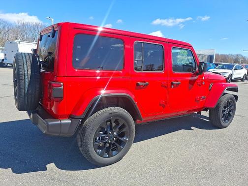 Firecracker Red Clearcoat 2025 Jeep Wrangler 4xe Sahara