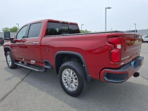 2022 Chevrolet Silverado 3500 High Country