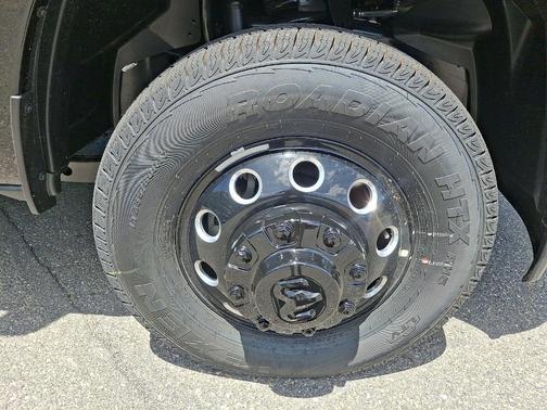 Diamond Black 2026 RAM 3500 Big Horn