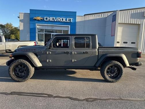 2022 Jeep Gladiator Mojave