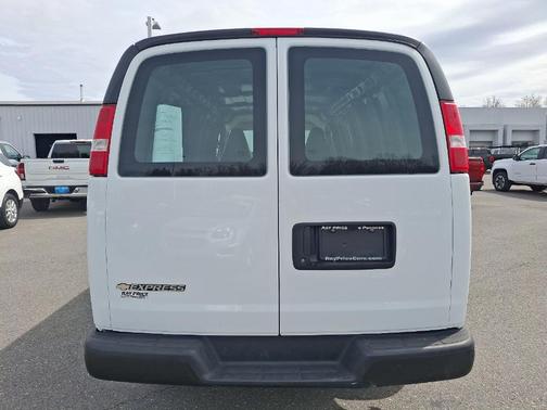2022 Chevrolet Express 2500 Work Van