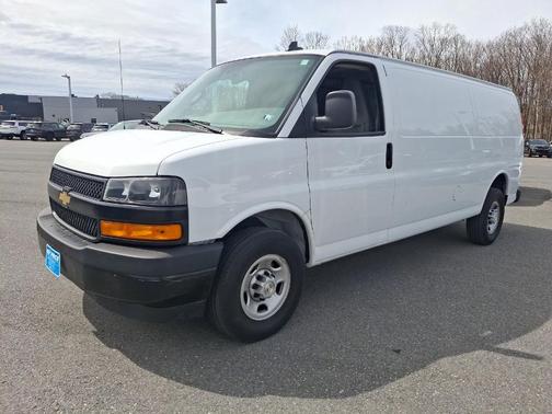 2022 Chevrolet Express 2500 Work Van