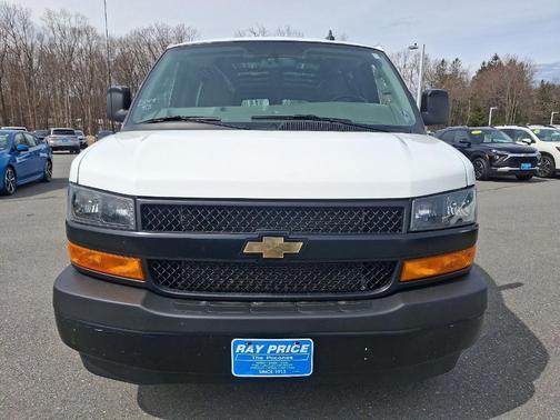 2022 Chevrolet Express 2500 Work Van