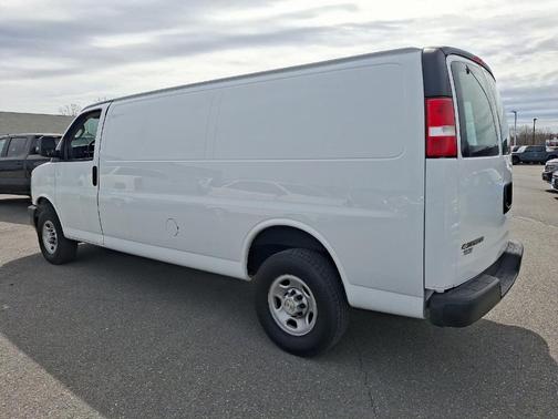 2022 Chevrolet Express 2500 Work Van