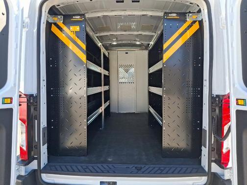 2024 Ford Transit-250 148 WB Medium Roof Cargo