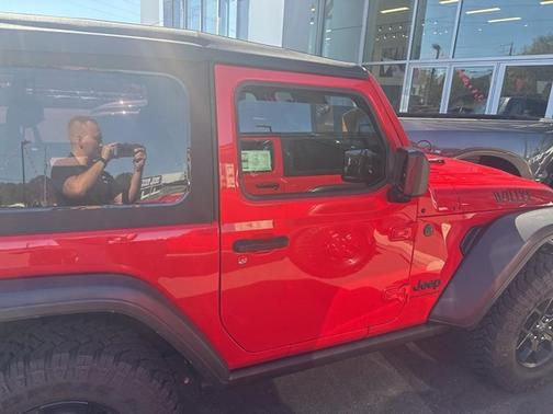 2025 Jeep Wrangler Sport