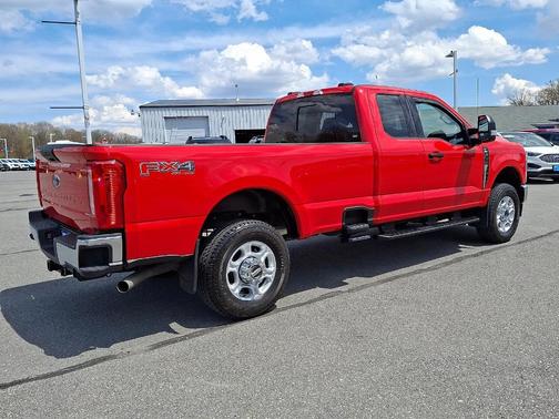 Race Red 2025 Ford F-350 XLT