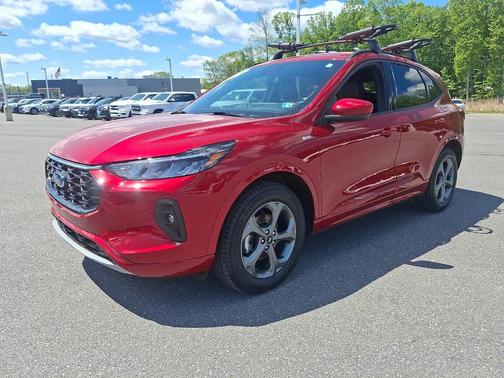 Rapid Red Metallic Tinted Clearcoat 2024 Ford Escape ST-Line Select