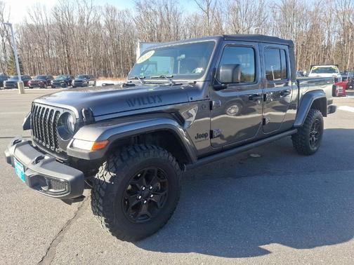 2023 Jeep Gladiator Sport
