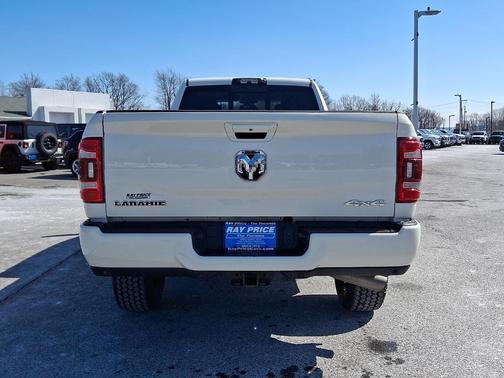 2024 RAM 3500 Laramie