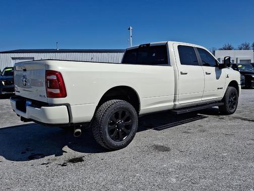 2024 RAM 3500 Laramie