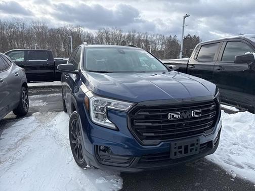 2023 GMC Terrain SLT
