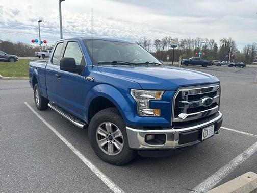 Blue Flame Metallic 2015 Ford F-150 XLT