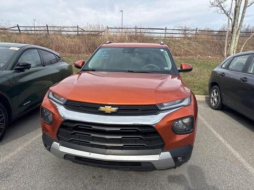 Orange Metallic 2022 Chevrolet Trailblazer LT