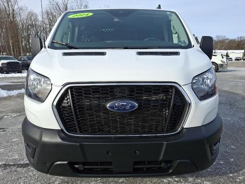 2024 Ford Transit-250 