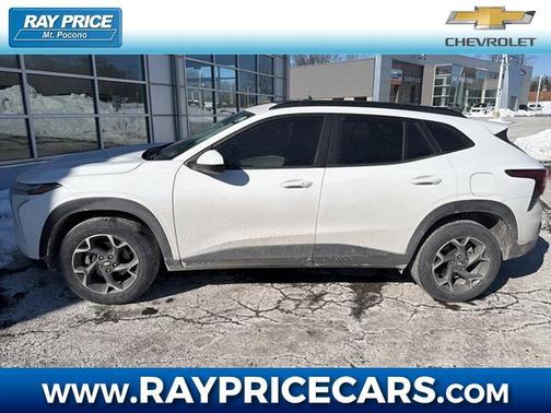 2024 Chevrolet Trax LT