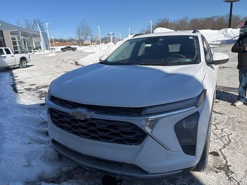 2024 Chevrolet Trax LT