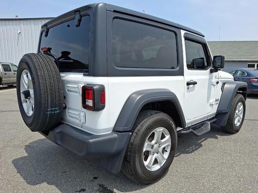 2018 Jeep Wrangler Sport