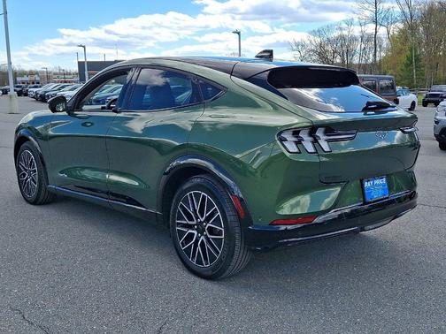Eruption Green Metallic 2024 Ford Mustang Mach-E Premium