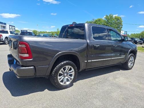 Granite Crystal Clearcoat Metallic 2022 RAM 1500 Limited