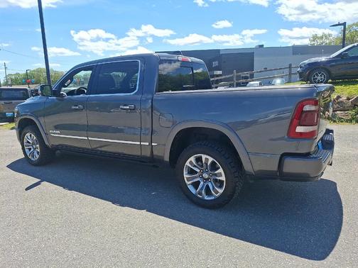Granite Crystal Clearcoat Metallic 2022 RAM 1500 Limited
