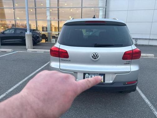 2017 Volkswagen Tiguan 2.0T Wolfsburg Edition