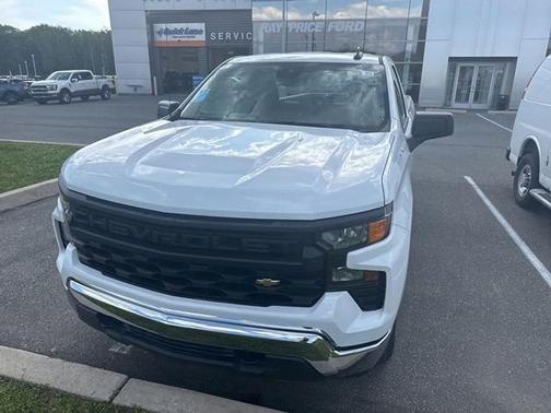 Summit White 2025 Chevrolet Silverado 1500 WT