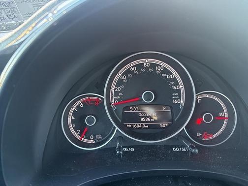 2018 Volkswagen Beetle 2.0T S