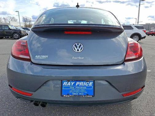 2018 Volkswagen Beetle 2.0T S