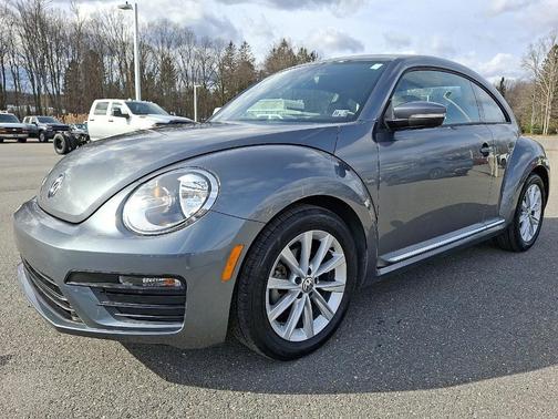 2018 Volkswagen Beetle 2.0T S
