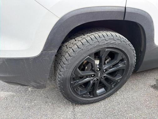 Summit White 2021 GMC Terrain SLE